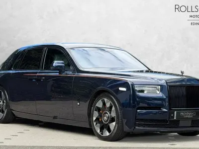 Used Rolls Royce Phantom 571 HP (419 kW) 2025 Blue Sedan