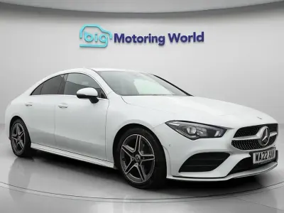 Begagnad Mercedes CLA180 AMG line 136 HK (100 kW) 2022 Vit Sedan