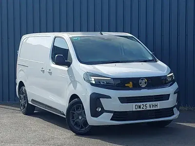 New Vauxhall Vivaro 2025 White MPV
