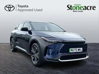 Used Toyota bZ4X 152 kW (207 HP) 2025 Blue SUV