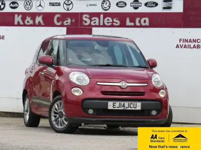 Used Fiat 500L Lounge 85 HP (62 kW) 2014 Red MPV
