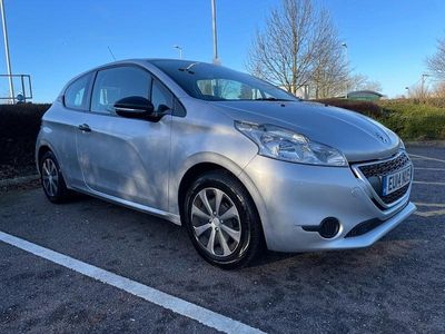Used Peugeot 208 Access 67 HP (49 kW) 2014 Silver Hatchback