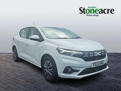 Used Dacia Sandero Expression 90 HP (66 kW) 2023 White Hatchback