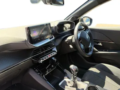 Used Peugeot 208 GT 99 HP (72 kW) 2025 Blue Hatchback