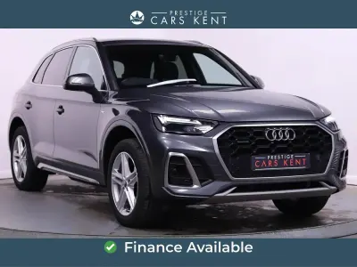 Begagnad Audi Q5 S-Line 2023 Grå SUV