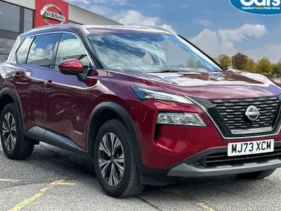 Used Nissan X-Trail N-Connecta 213 HP (156 kW) 2023 Red SUV