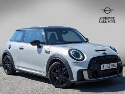Używany Mini Cooper S Hatch 176 KM (129 kW) 2022 Srebrny Hatchback