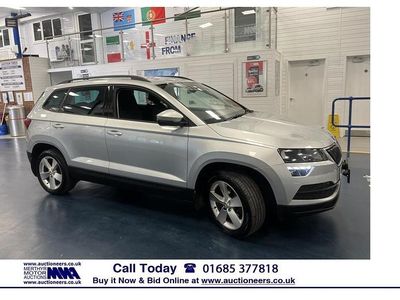 Used Skoda Karoq SE 115 HP (84 kW) 2019 Silver SUV