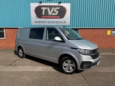Second-hand VW Transporter Highline 150 CP (110 kW) 2022 Argintiu Van