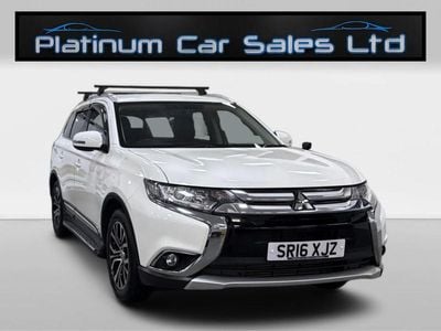 White Used 2016 Mitsubishi Outlander SUV | £7,995 (A bit pricey)