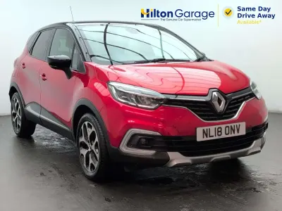 Used Renault Captur Signature 90 HP (66 kW) 2018 Red and black SUV