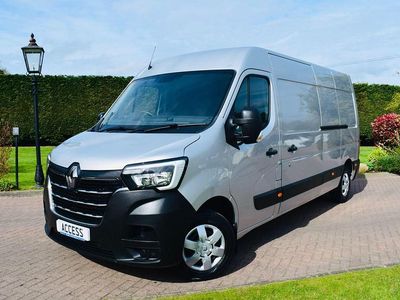 Used Renault Master Business 2023 Grey MPV