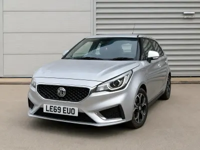 Used MG MG3 Exclusive 106 HP (77 kW) 2020 Silver Hatchback