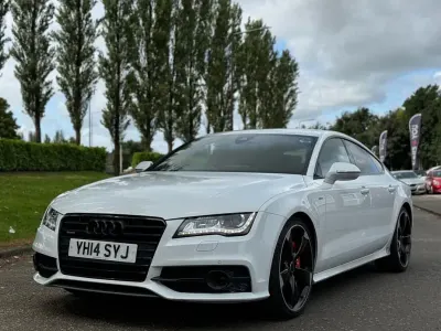 Used Audi A7 Black Edition 313 HP (230 kW) 2014 White Hatchback