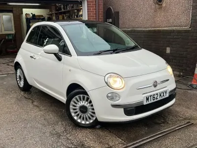 Second-hand Fiat 500 Lounge 69 CP (50 kW) 2012 Alb Hatchback