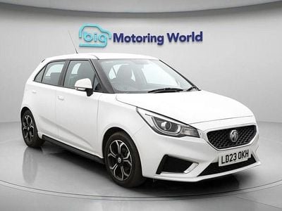 Used MG MG3 Exclusive 106 HP (77 kW) 2023 White Hatchback
