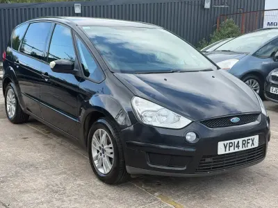 Used Ford S-MAX Zetec 2014 Black MPV