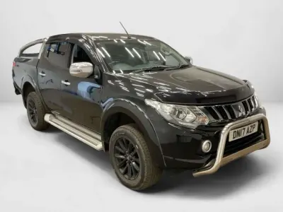 Used Mitsubishi L200 Warrior 2017 Black Pickup