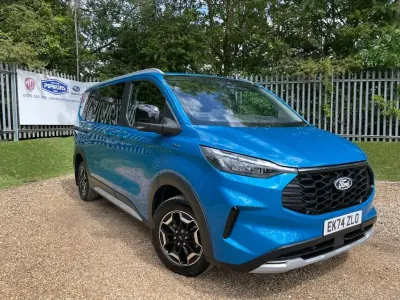 Used Ford Tourneo Active 170 HP (125 kW) 2024 Blue MPV