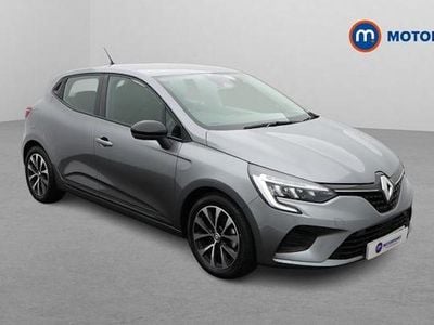 Used Renault Clio V Evolution 145 HP (106 kW) 2023 Grey Hatchback