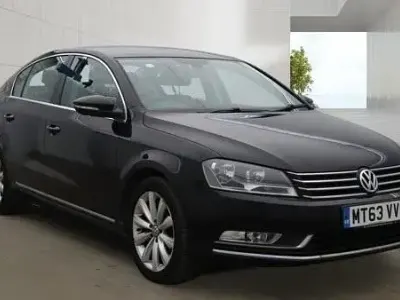 Begagnad VW Passat Highline 2013 Svart Sedan