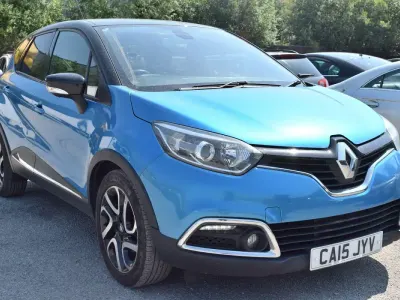 Used Renault Captur Dynamique 2015 Blue/black SUV