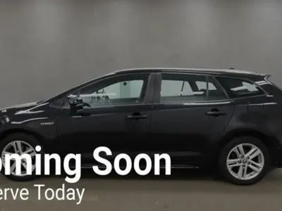 Used Toyota Corolla 122 HP (89 kW) 2020 Black Estate