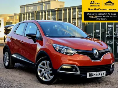 Usado Renault Captur Dynamique 120 HP (88 kW) 2016 Laranja SUV