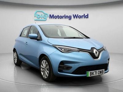Used Renault Zoe Iconic 80 kW (109 HP) 2021 Blue Hatchback