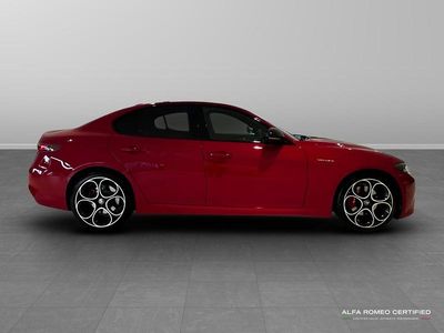 Used Alfa Romeo Giulia Veloce 276 HP (202 kW) 2023 Red Sedan