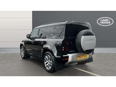 Used Land Rover Defender 296 HP (217 kW) 2024 Black SUV
