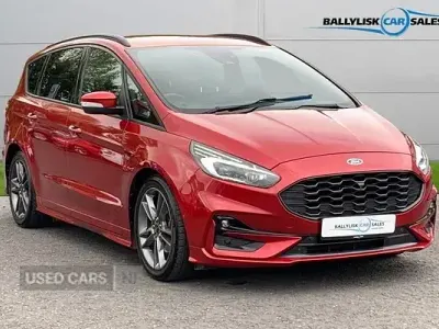 Used Ford S-MAX ST-Line 190 HP (139 kW) 2021 Red MPV