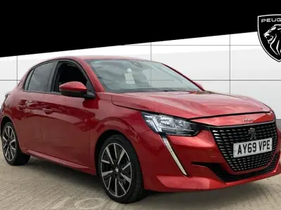 Used Peugeot 208 Allure 102 HP (75 kW) 2020 Red Hatchback