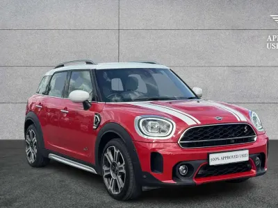 Usado Mini Cooper S Countryman Exclusive 176 HP (129 kW) 2021 Vermelho SUV