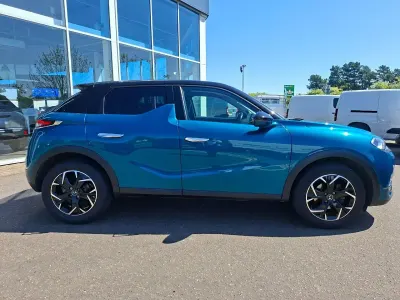 Begagnad DS Automobiles DS3 Crossback Prestige 100 HK (73 kW) 2019 Blå SUV