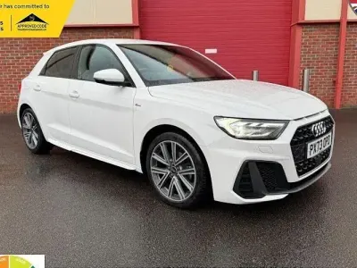 Used Audi A1 Sportback S-Line 110 HP (80 kW) 2023 White Hatchback