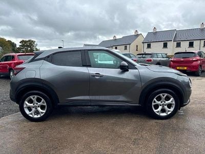 Used Nissan Juke N-Connecta 113 HP (83 kW) 2021 Grey SUV