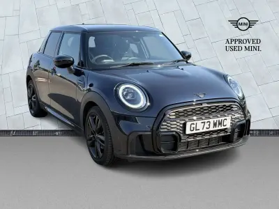 Used Mini Cooper Hatch 134 HP (98 kW) 2024 Blue/black Hatchback