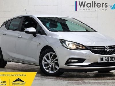 Silver Used 2019 Vauxhall Astra Design Edition Hatchback | £7,850 (Fair price)
