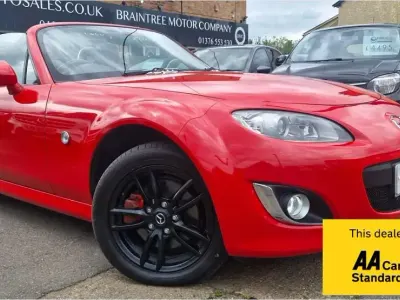 Usado Mazda MX5 126 HP (92 kW) 2011 Vermelho Cabrios