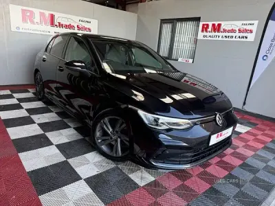 Used VW Golf VIII R-line 150 HP (110 kW) 2022 Black Hatchback