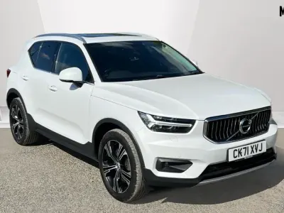 Used Volvo XC40 Inscription 262 HP (192 kW) 2021 White SUV