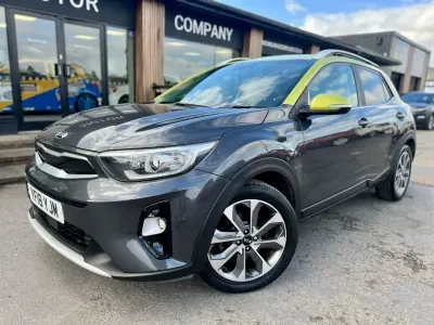 Usado Kia Stonic First Edition 2018 Cinzento SUV