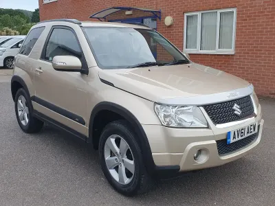 Used Suzuki Grand Vitara SZ4 2011 Beige SUV