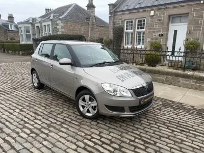 Gebraucht Skoda Fabia SE 69 PS (50 kW) 2014 Beige Kleinwagen