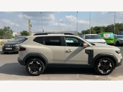 Used Dacia Duster Extreme 130 HP (95 kW) 2025 White SUV
