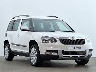 Used Skoda Yeti SE 110 HP (80 kW) 2014 White SUV