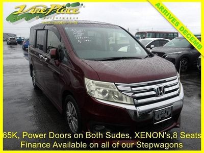 Red Used 2013 Honda Stepwgn MPV | £12,000 (Expensive)