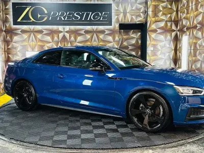 Używany Audi A5 Black Edition 245 KM (180 kW) 2020 Niebieski Coupe