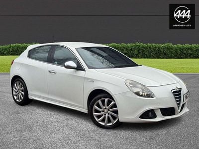 White Used 2014 Alfa Romeo Giulietta Veloce Hatchback | £3,750 (Super price)